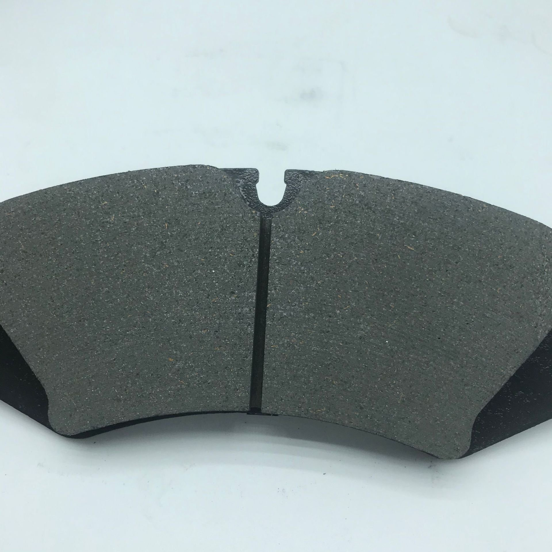 New Car Brake Pads SUVLR4