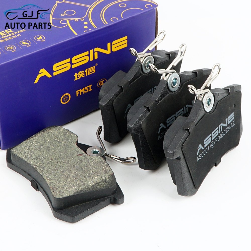 1J0698451E High Quality Rear Wheel Ceramic Brake Pads for VW Polo Beetle Golf MK4 Bora Jetta for Audi TT A1 A2 A3 1J0 698 451 D