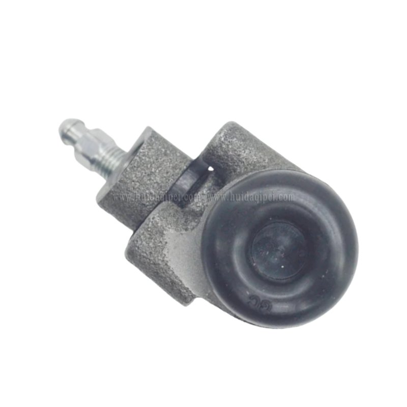 Factory price wholesale auto brake parts brake cylinder for Mazda E1400 E1800 E2000 E2200 S083-26-610 S083-26-610A
