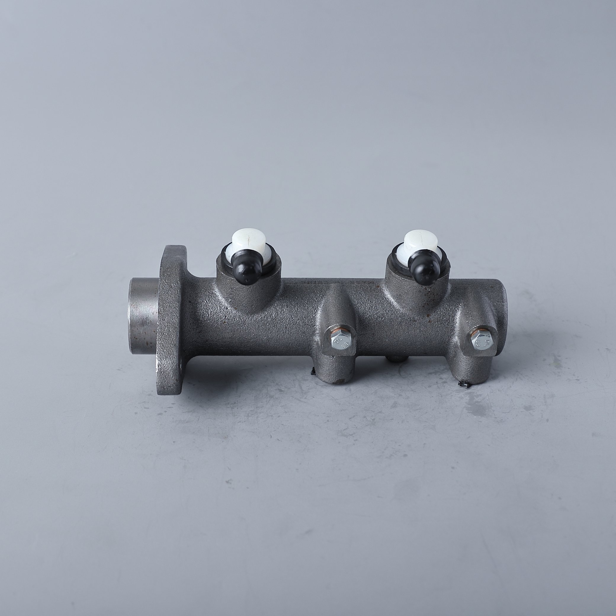 HYUNDAI COUNTY Brake Master Cylinder Kia Make New Condition Application Brake System Model 58620-5H000 58620-5H050 58620-45021