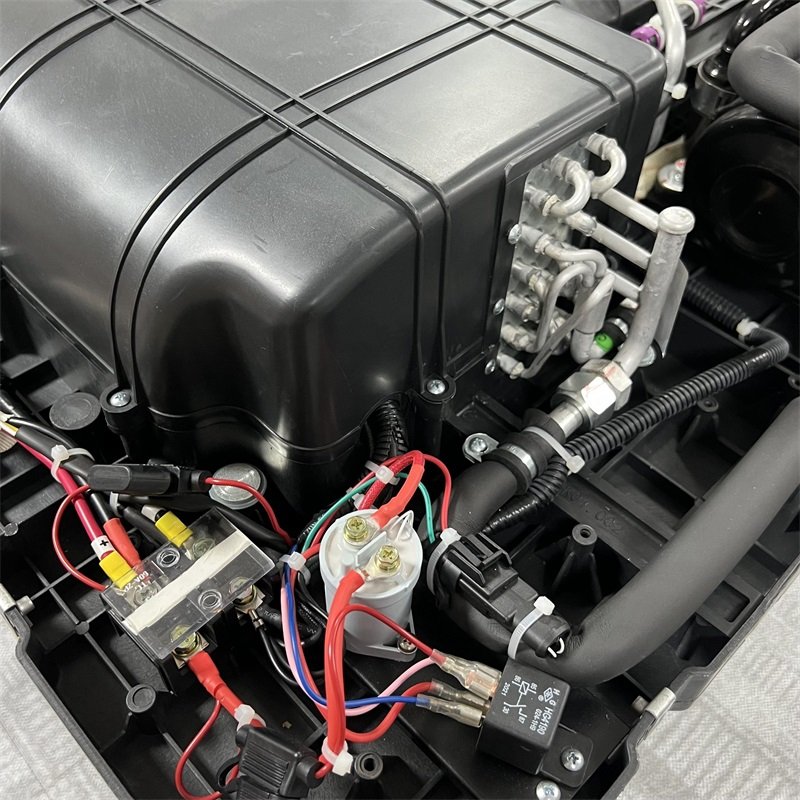 Universal 12v/24v Auto Parking Air Conditioner for Cars Trucks Tractors-Rooftop Split MB Man for Scania Design