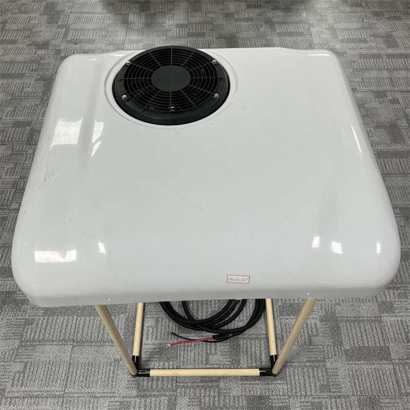 Universal 12v/24v Auto Parking Air Conditioner for Cars Trucks Tractors-Rooftop Split MB Man for Scania Design