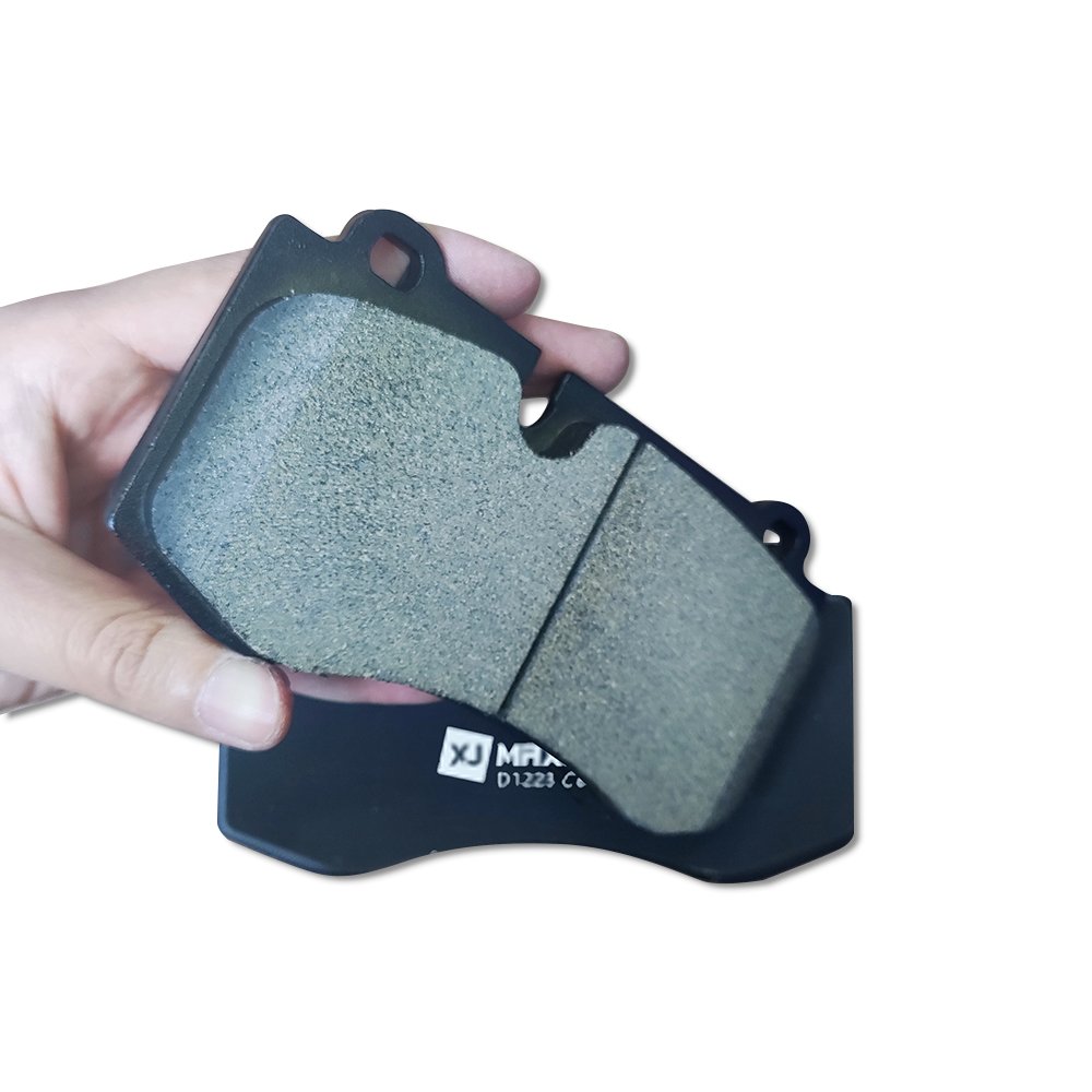 05174311AC 68002193AA 68144213AA D1223 D1149 Ceramic Auto Brake Pads for Chrysler for Dodge Charger Grand Cherokee