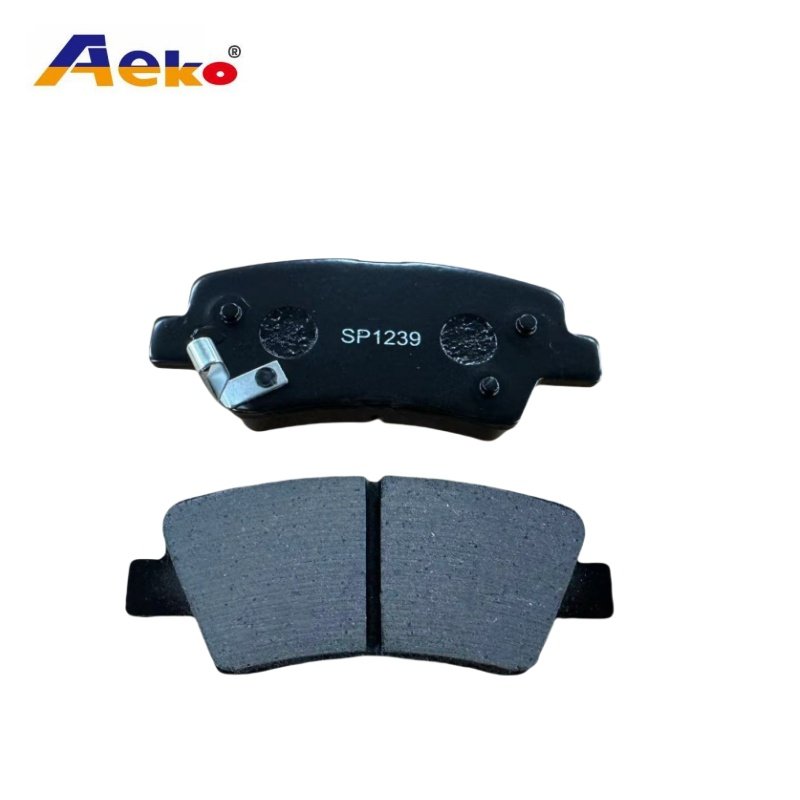 SP1239 Brake Pad Maker D1313-8428 58302-3KA31 Brake Pad Direct Fit Tivoli/FAW BESTURN T77/KIA Opirus