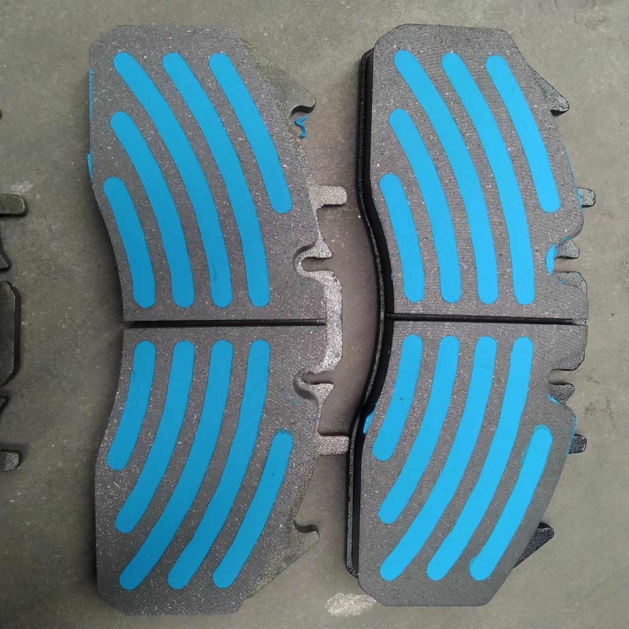 Factory Directly Supply Best Quality Long Service Truck Brake Pads Car Brake Pad