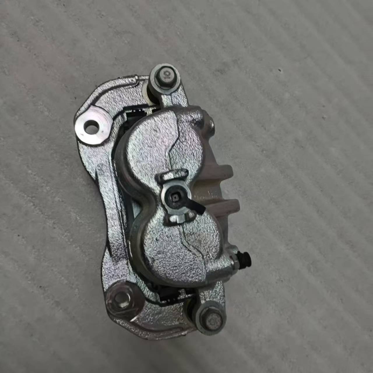 SSANGYONG CALIPER ASSY-BRAKE FRT-RH 4814036100 for G4 REXTON