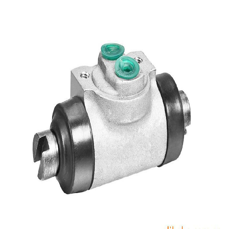 THG Auto Parts Auto Brake Systems 47201-60A00 Hydraulic Brake Master Cylinder Parts for Land Cruiser 4720160A
