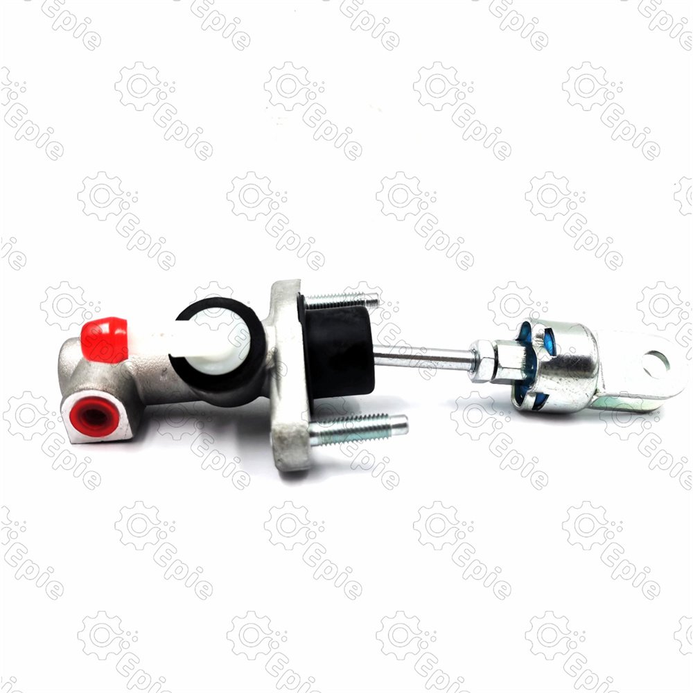 Factory Direct High Quality Clutch Master Cylinder for TOYOTA 31420-0K013
