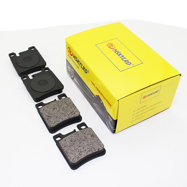 Good Quality Auto Parts Brake Pad 002 420 46 20 High Quality Brake Shoes Wholesale Brake Pads for Mercedes- Ben Z