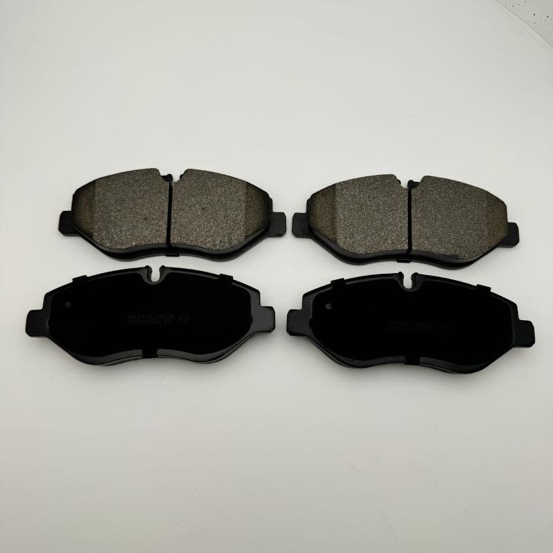 Factory Wholesale High Performance Hot Selling Car Brake Accessories D1316 for BENZ Auto Parts Disc Car Brake Pads