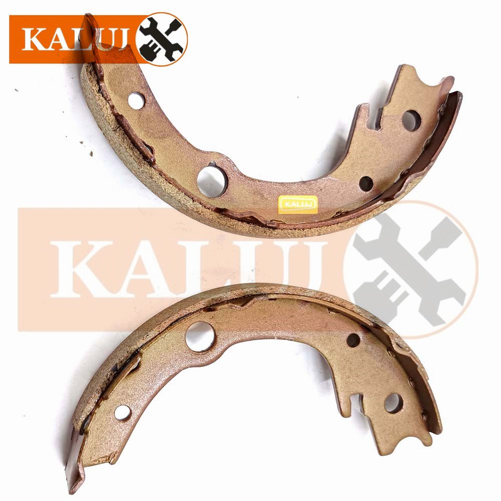 Kaluj Rear Brake Shoes Set 04495-05040 46540-20080 46540-32020 for Toyota Avensis Celica Corolla Matrix Yaris
