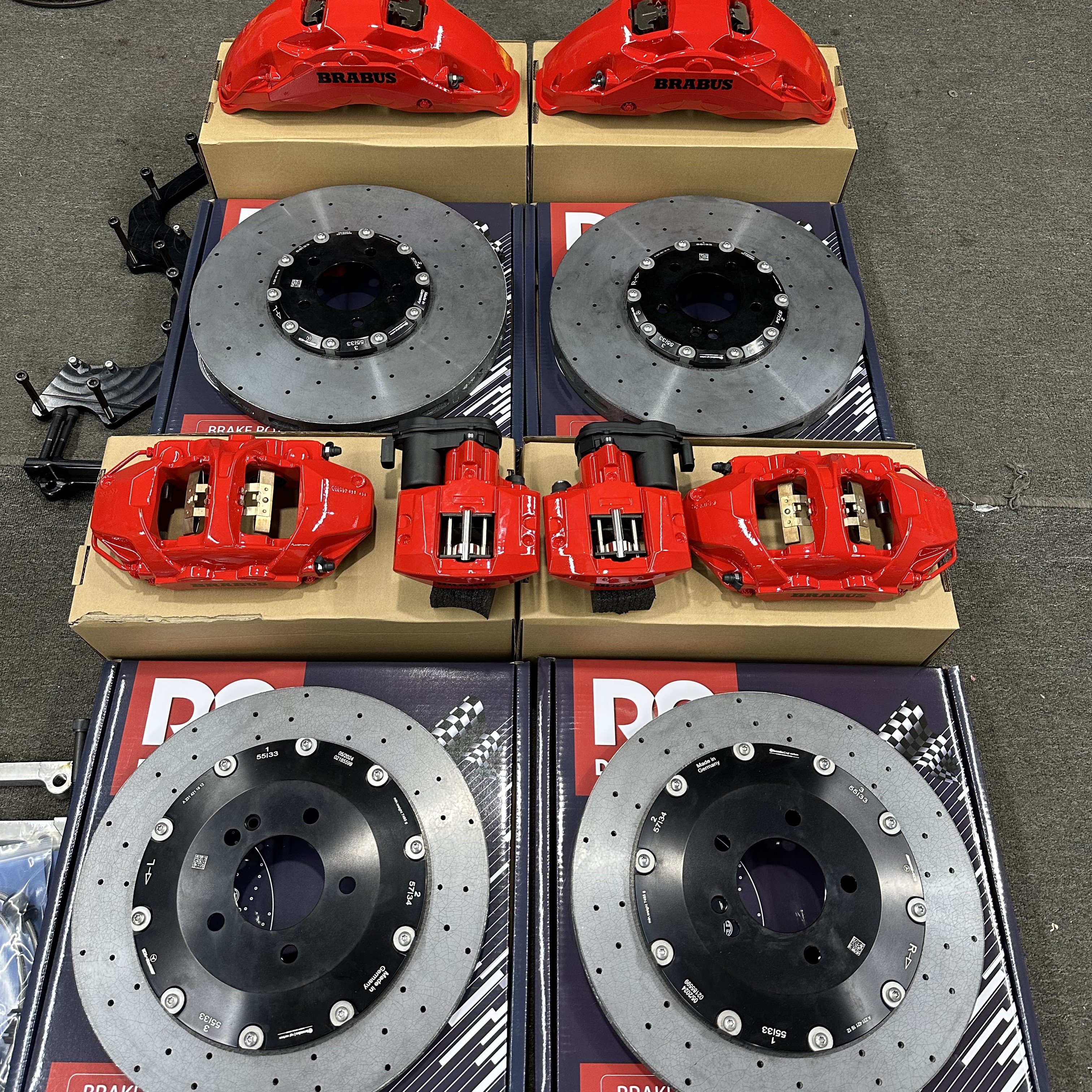 420/400mm Carbon Ceramic Brake Disc 10 Pot Caliper Kit Auto Parts for BRABUS