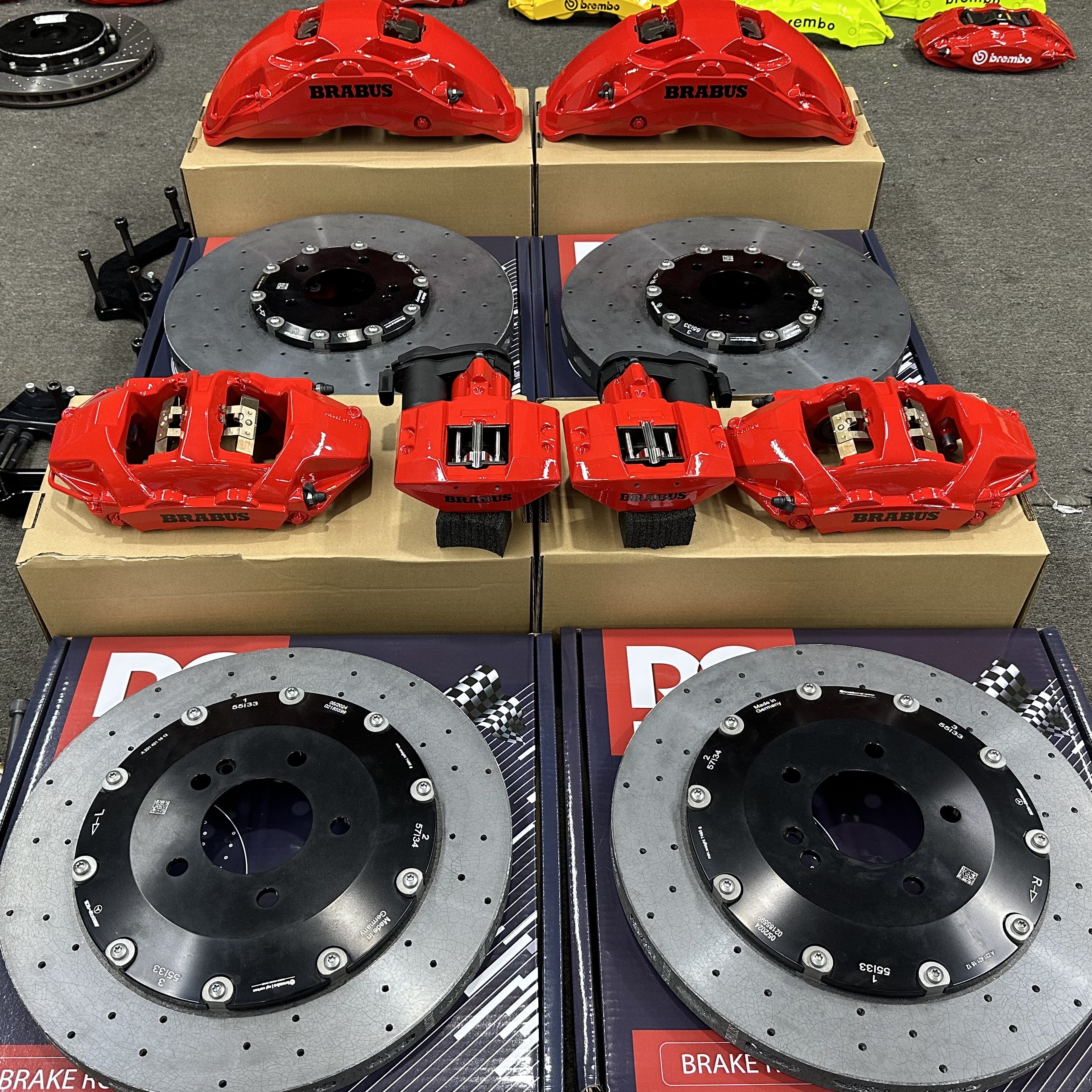 420/400mm Carbon Ceramic Brake Disc 10 Pot Caliper Kit Auto Parts for BRABUS