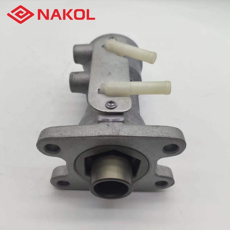 Auto Hydraulic Master Pump Brake Master Cylinder for ISUZU 897224372 8-97108712-1 8-97224375-0 8-97224-375-0