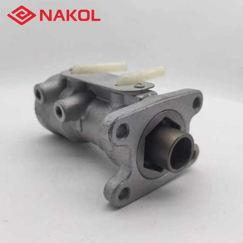Auto Hydraulic Master Pump Brake Master Cylinder for ISUZU 897224372 8-97108712-1 8-97224375-0 8-97224-375-0
