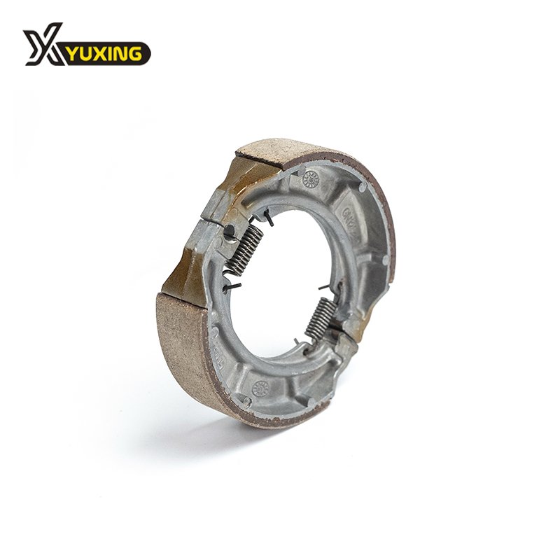 Durable High Quality Motorcycle Spare Parts Brake Pads Brake Shoes for GN125 Motorcycle