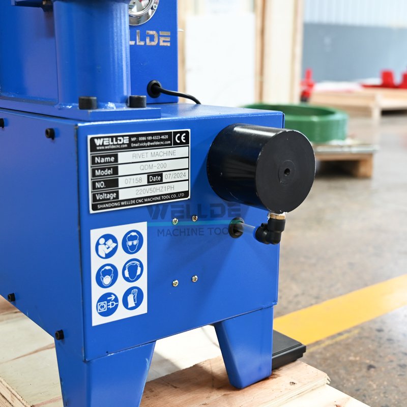 WELLDE Double Head and Single Head Pneumatic Brake Shoe Lining Riveting Machine