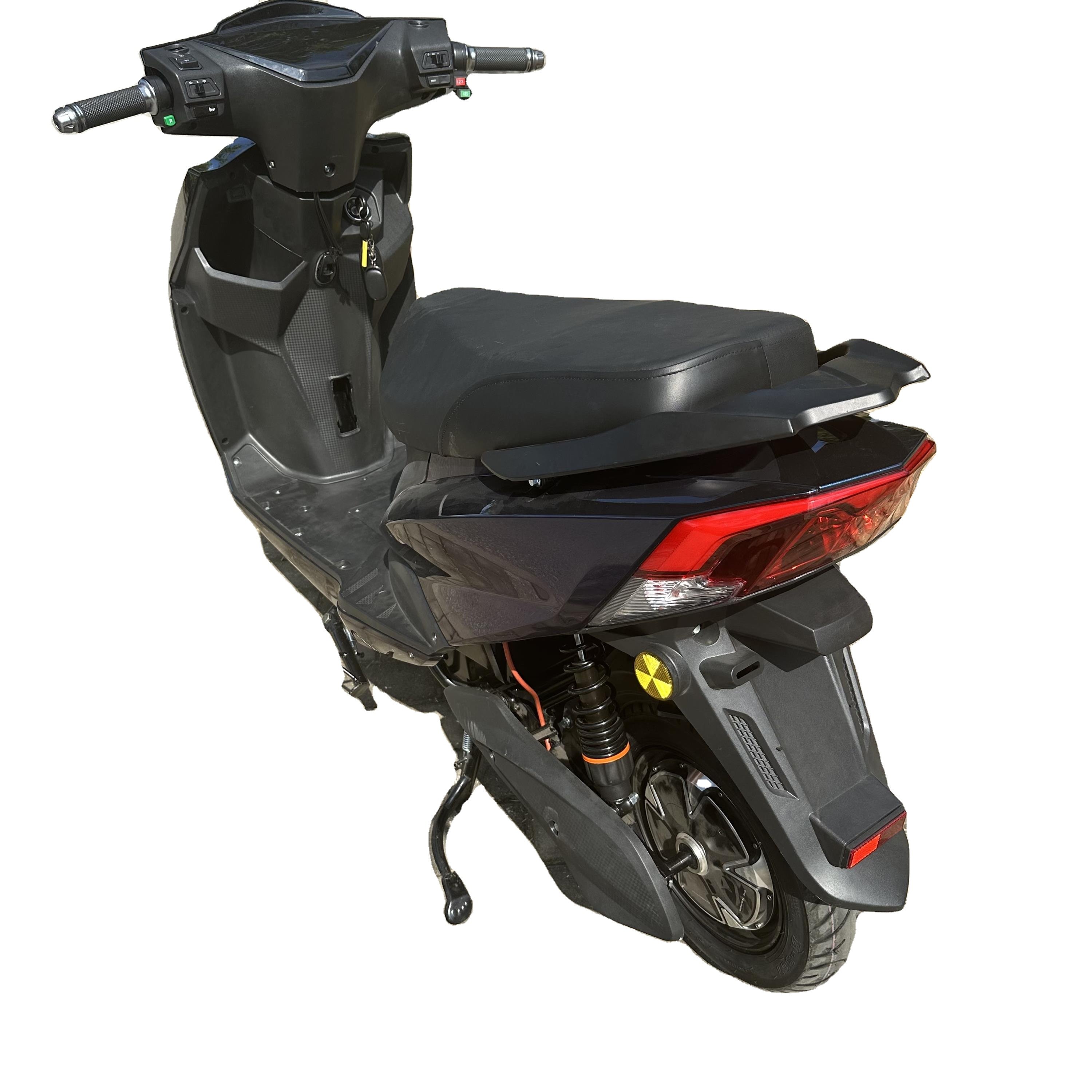 Young Fashionable Electric Scooter with Long-Distance Endurance 60V/72V Handsome Design Customizable Support Welcome!