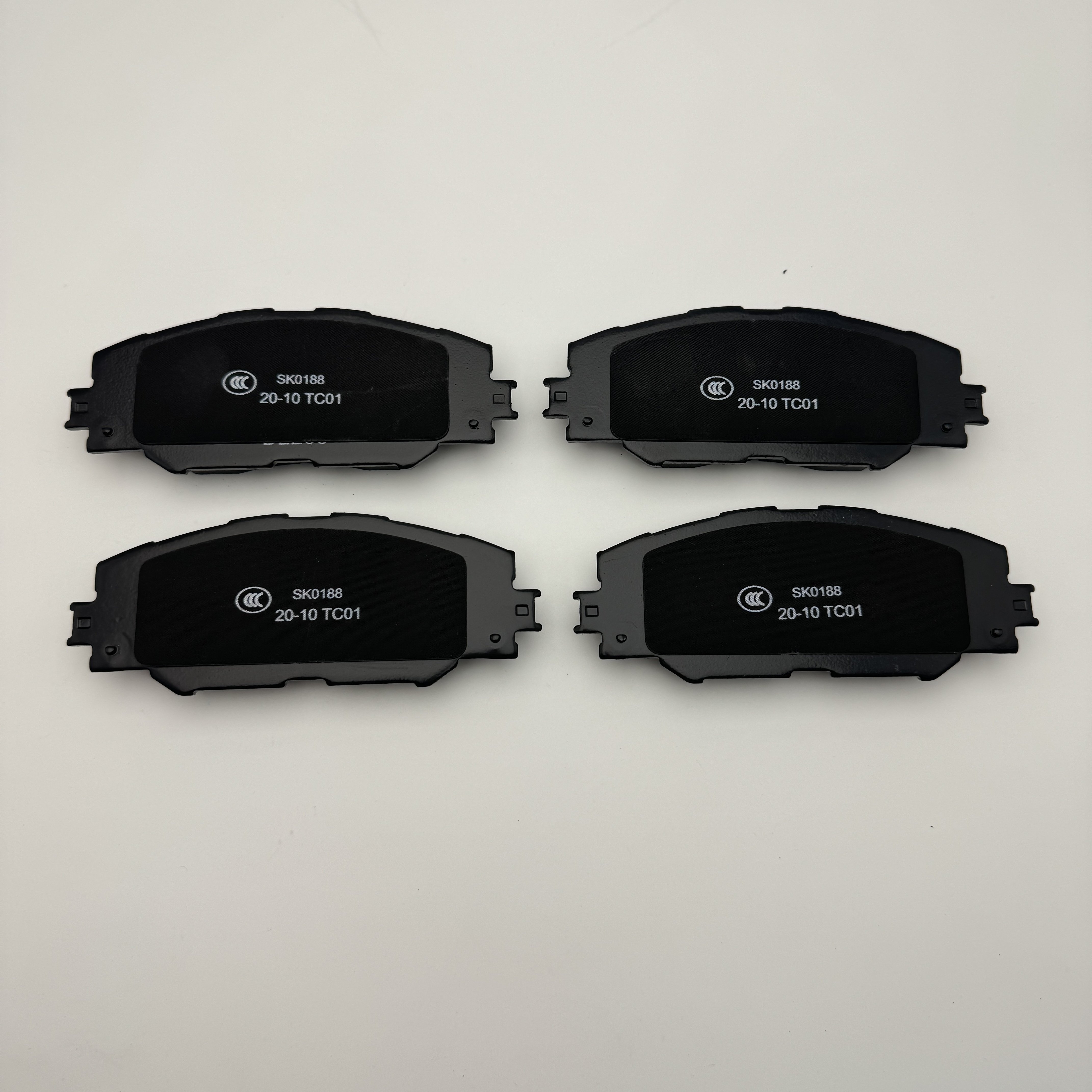 Brake Pad Factory Wholesale VKZ and Custom Brake Pads Semi-metallic Ceramic Brake Pads AN732K KD2773 D1211 SP2138 D2268 GDB3424