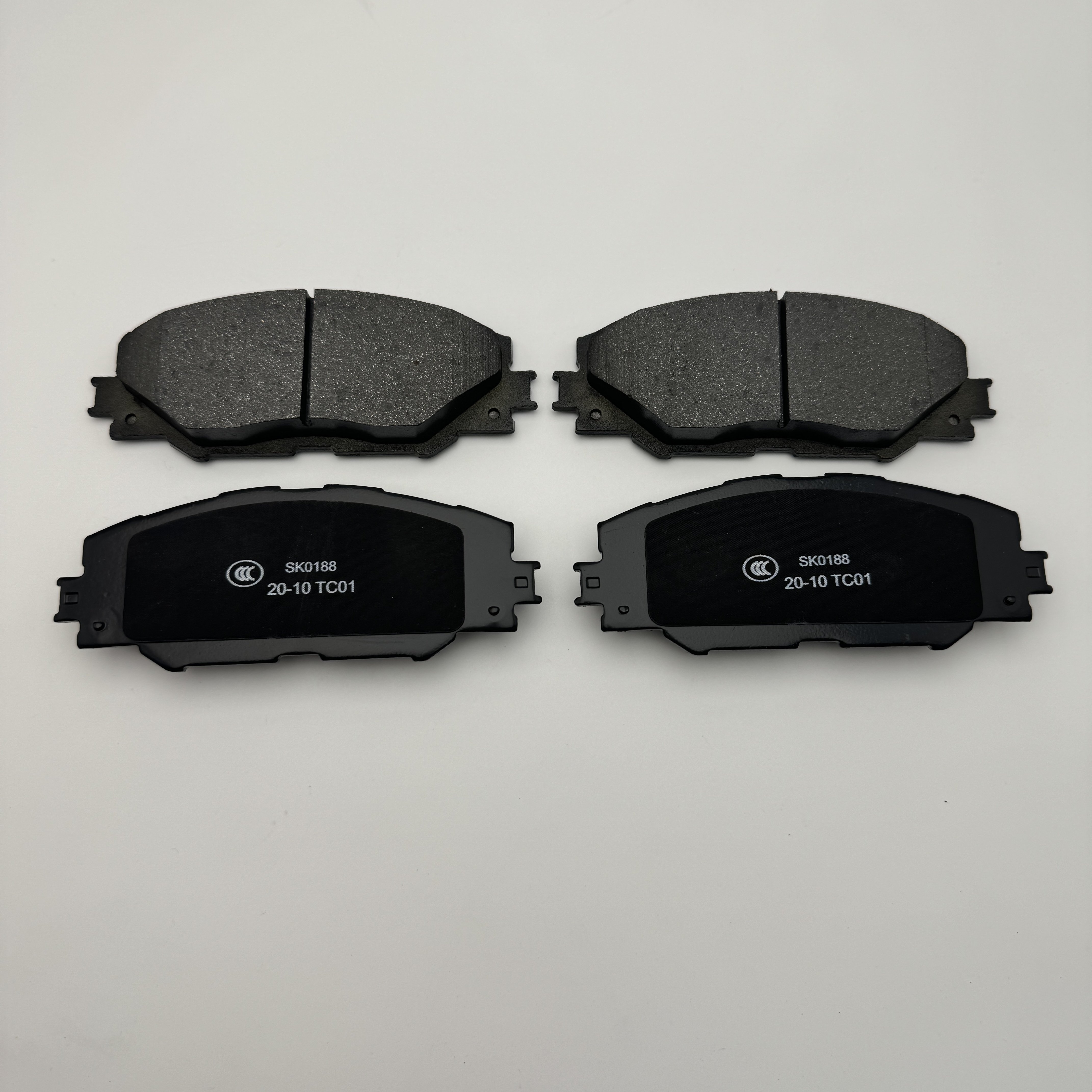 Brake Pad Factory Wholesale VKZ and Custom Brake Pads Semi-metallic Ceramic Brake Pads AN732K KD2773 D1211 SP2138 D2268 GDB3424