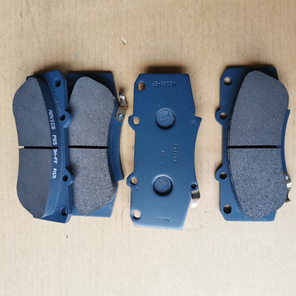 04465-0K240 044650K260 044650K320 044650K330 044650K340 Brake Shoe Brake Pads Set for TOYOTA LANDCRUISER HIACE COASTER PAD1840
