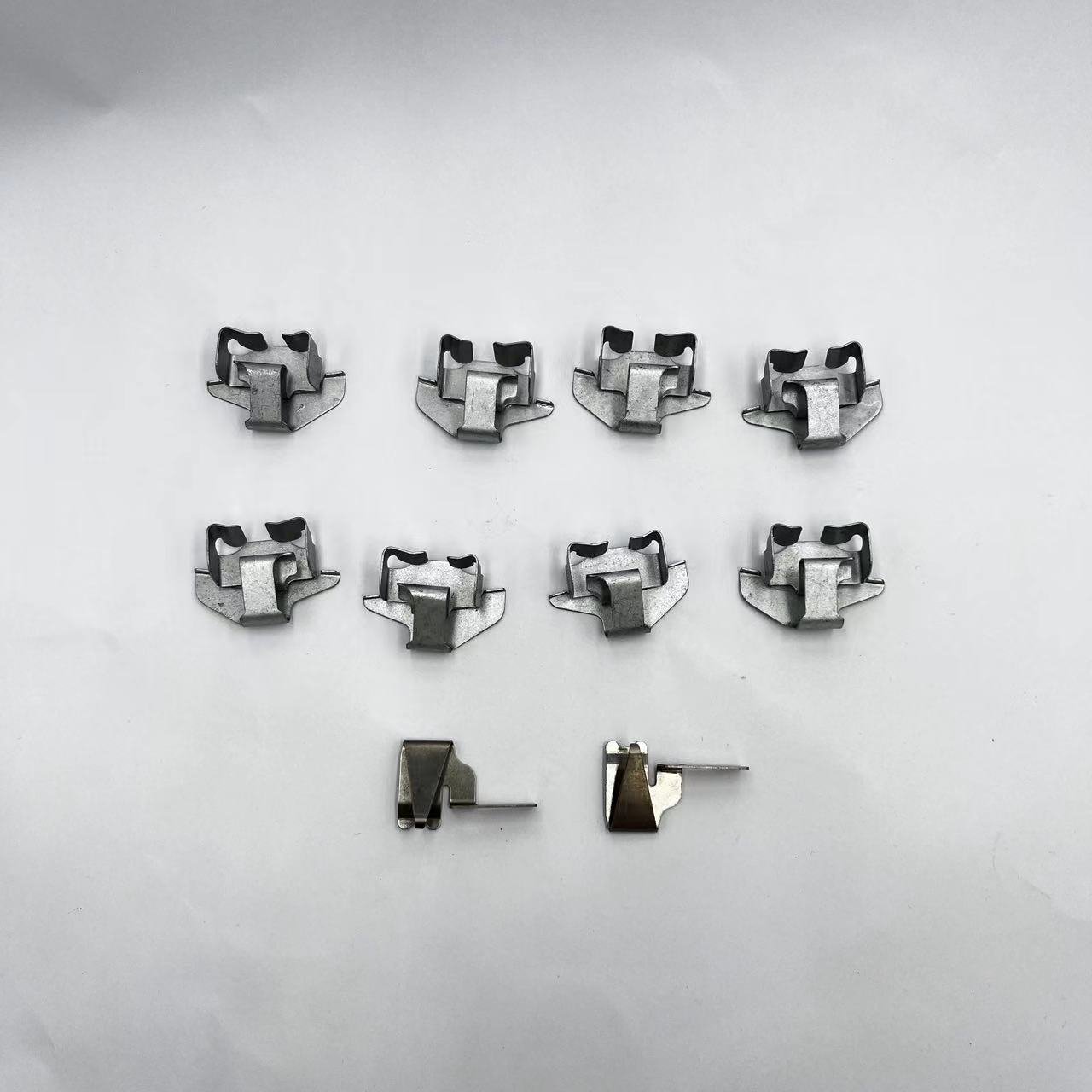 D1067 Anti-Noise Brake Clip Kits Rear Brake Pad Repair Kits for FORD 5C3Z-2200-BA
