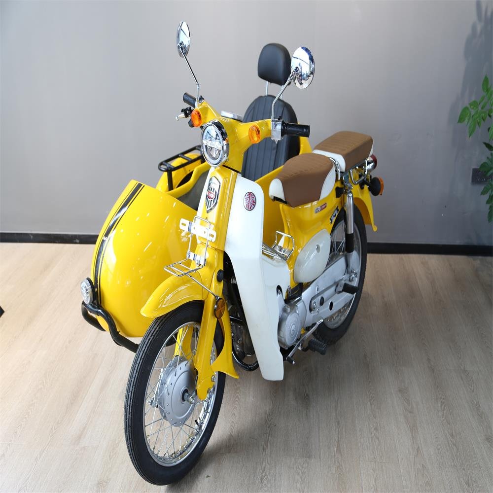 2022 Hot Sell Tricycle and Kick Scooter Assemble 13in1 Yellow Body Three Wheels Independent Screw Type