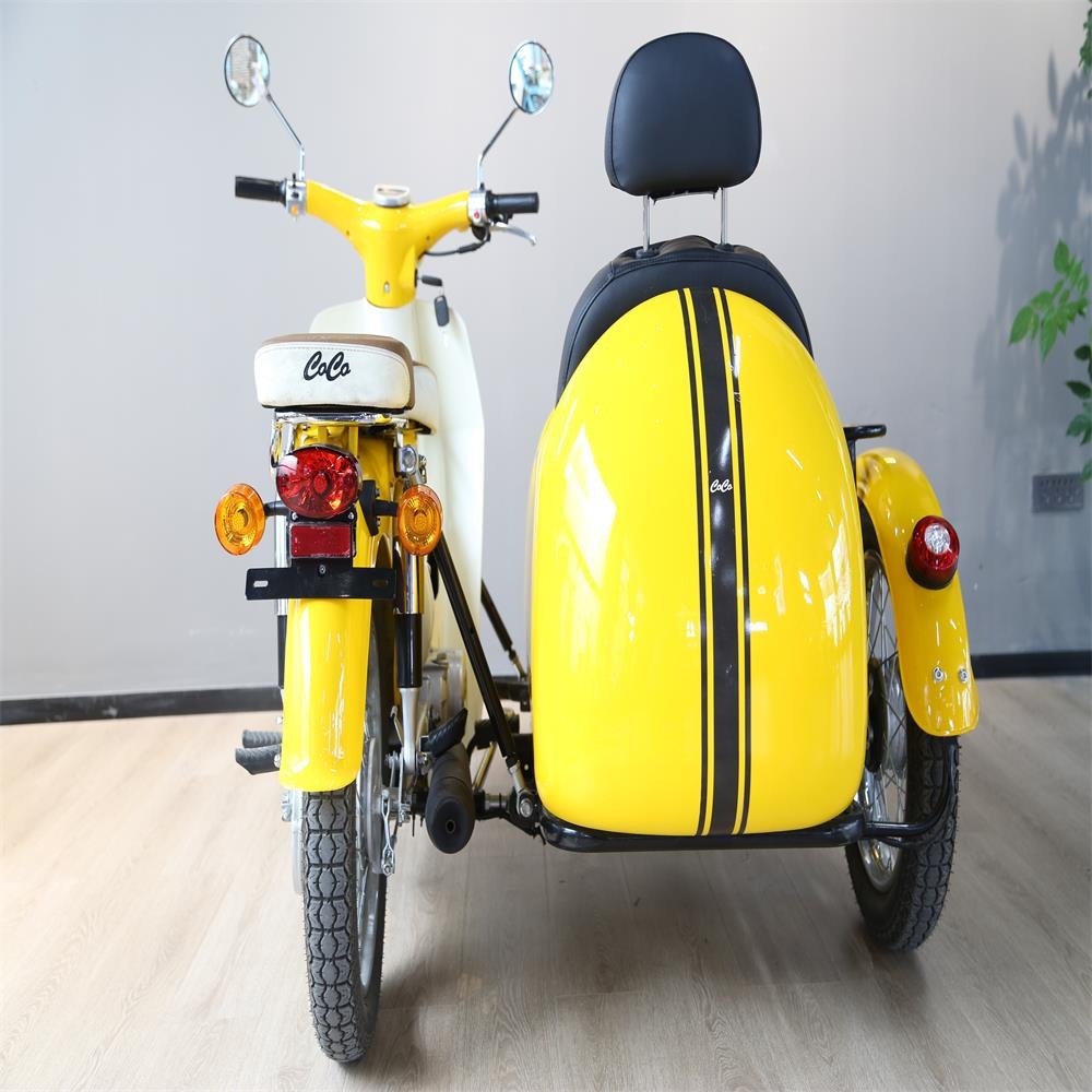 2022 Hot Sell Tricycle and Kick Scooter Assemble 13in1 Yellow Body Three Wheels Independent Screw Type