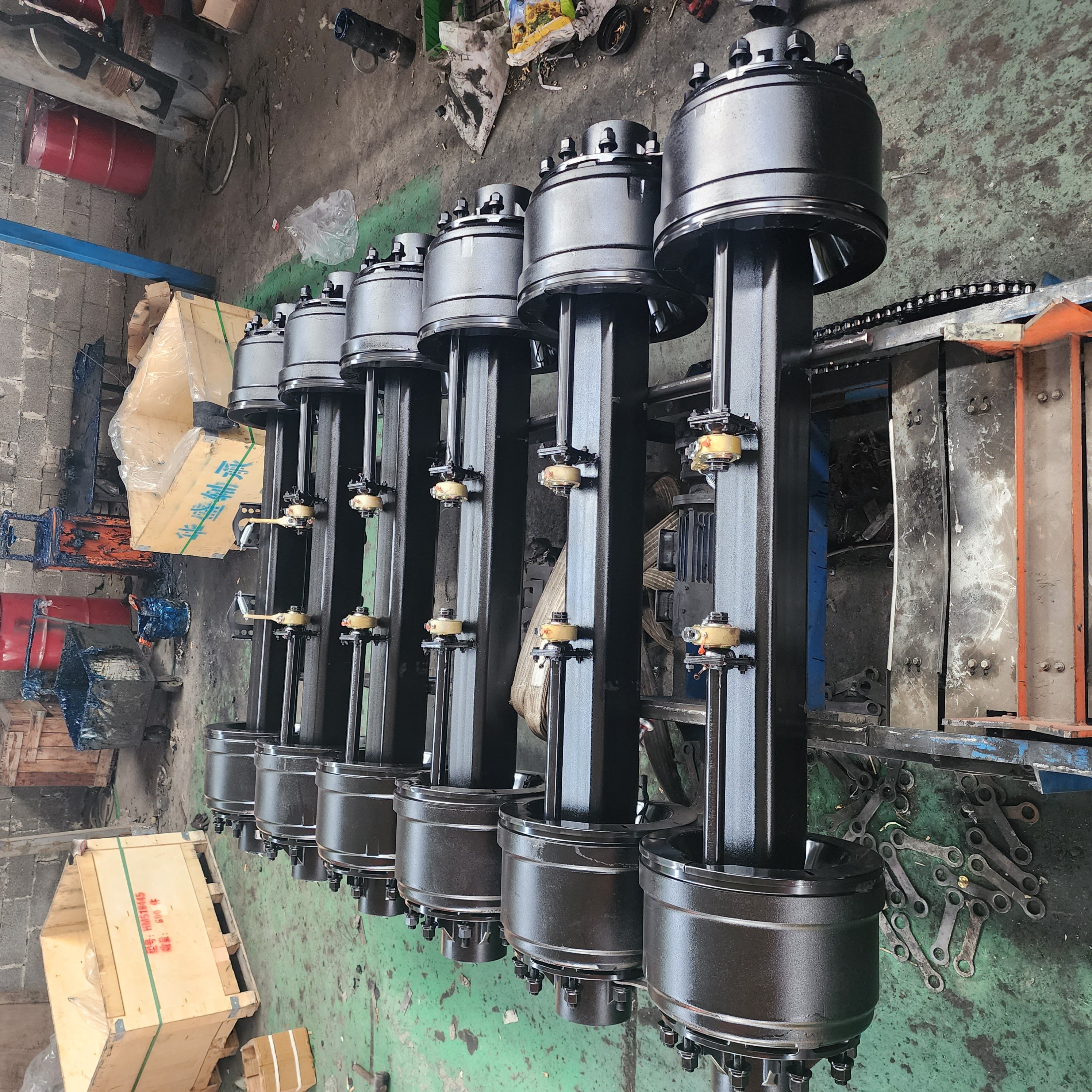 New and Used 15T Drum Brake Axle Steel Heavy Duty Freight Hauling Trailer Part with 3500lb Max Payload for Semi Trailers