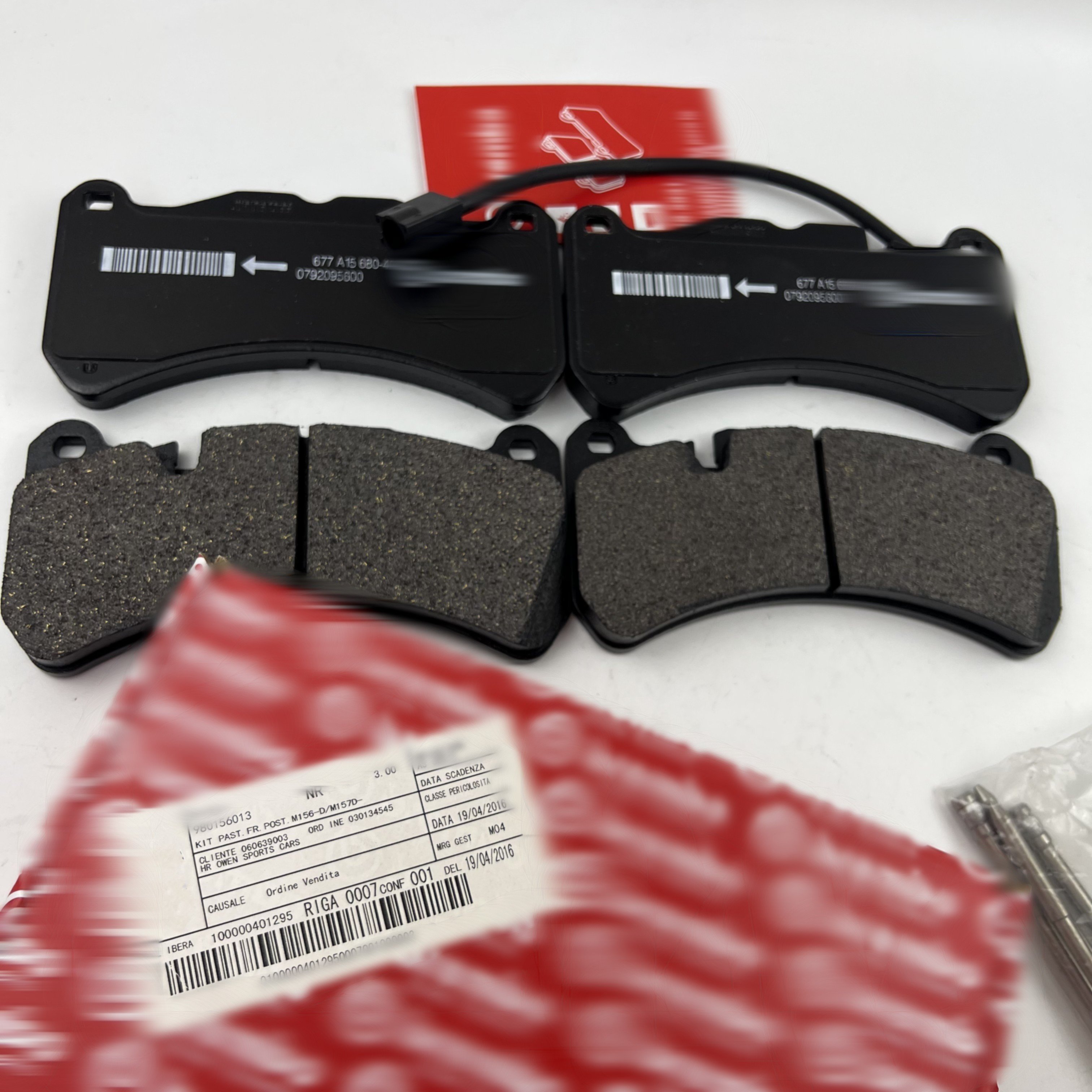 Auto Parts Brake Pads Brake Pad Kit OEM 980156013 Brake Pads for GM
