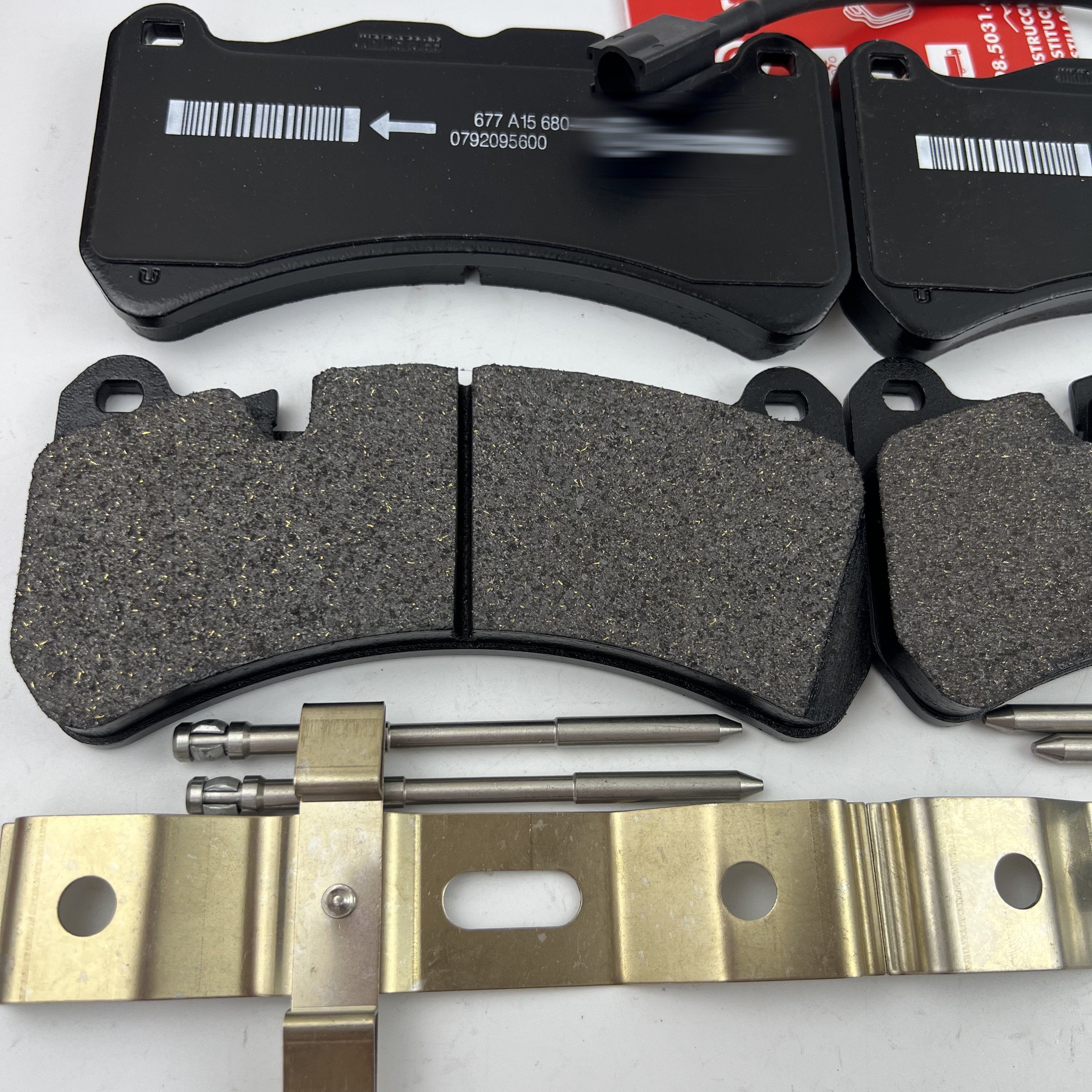 Auto Parts Brake Pads Brake Pad Kit OEM 980156013 Brake Pads for GM