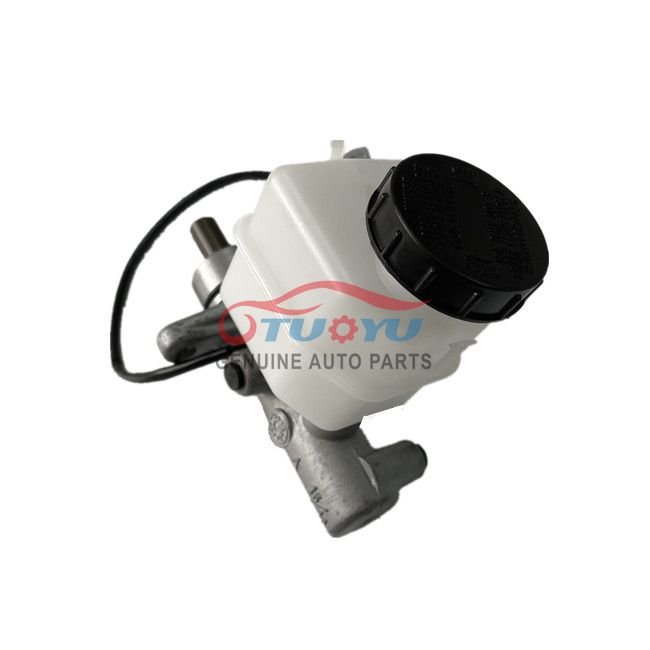 Car Brake Master Cylinder MR475274 4625A201 for V73 6G72 V75 6G74 V77 6G75 V78 4M41