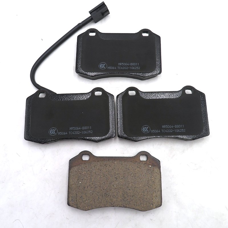 High Quality Rear Ceramic Brake Pads for MASERATI GRAN TURISMO MASERATI GHIBLI III OE No. 673012040