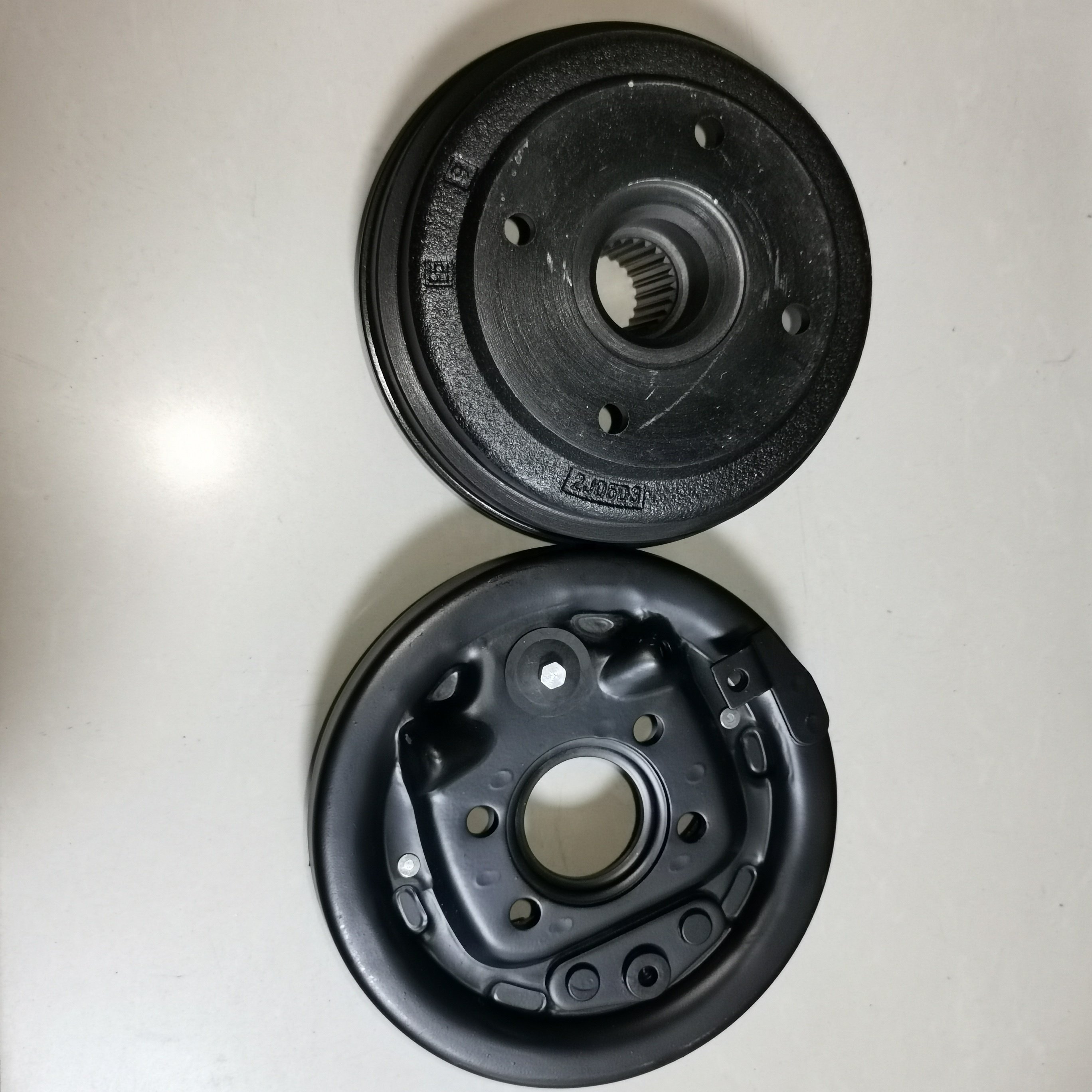 China Auto 130HT Hand Brake Drum Assy