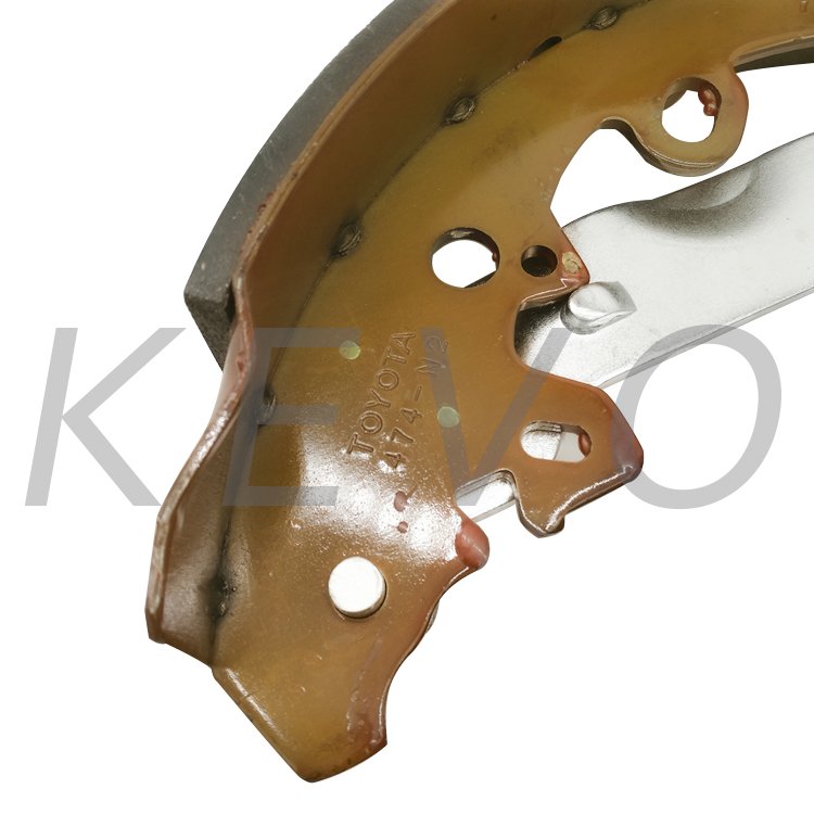 Professional Manufacturer Brake Shoes for Toyota Hiace Hilux KUN25 OEM 04495-0K070