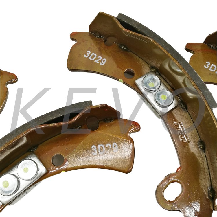 Professional Manufacturer Brake Shoes for Toyota Hiace Hilux KUN25 OEM 04495-0K070