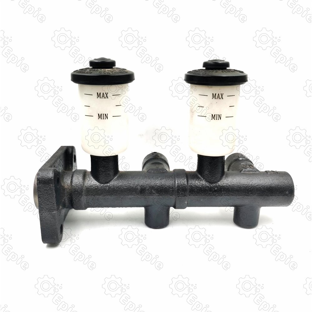 Auto Parts for TOYOTA LAND CRUISER Brake Master Cylinder 47201-60031 47201-60030