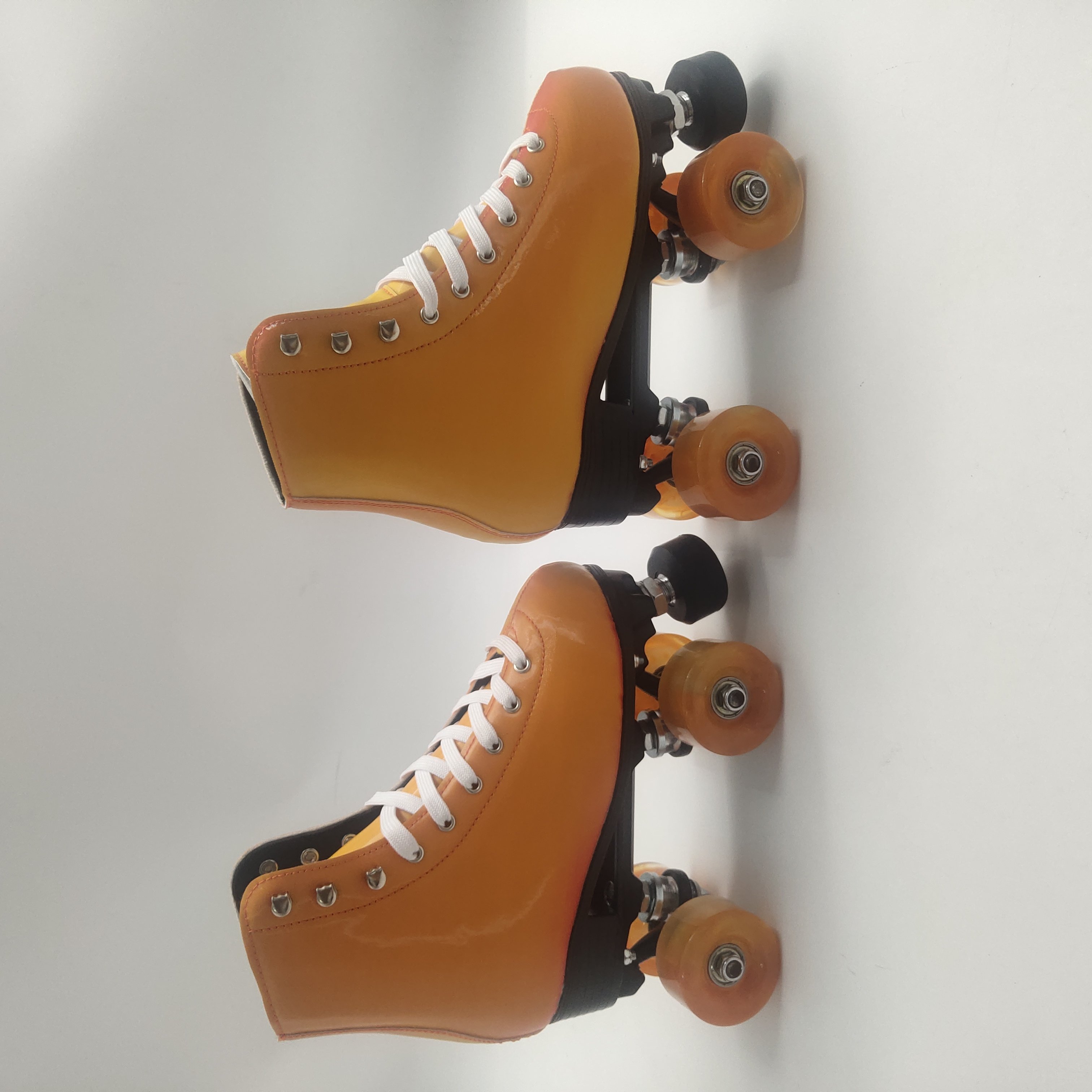 Junran OEM Customize Fashion 4 Wheels Adults Speed Roller Skating for Wholesale Roller Skate Shoes Adjustable Brake