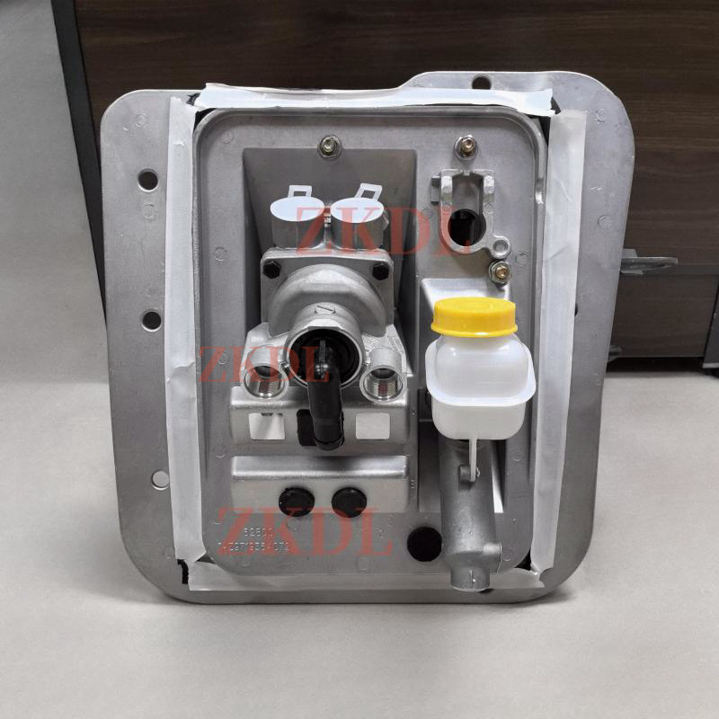SINOTRUK C7 Right Pedal Support Assembly AZ9719230240 Factory Price with Warranty New Condition