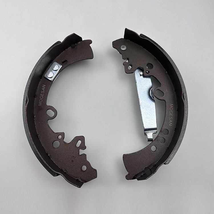 OEM 04495-26240 04495-08030 04495-04010 Auto Brake System Semi Metal Non-Asbestos Ceramic Brake Shoe