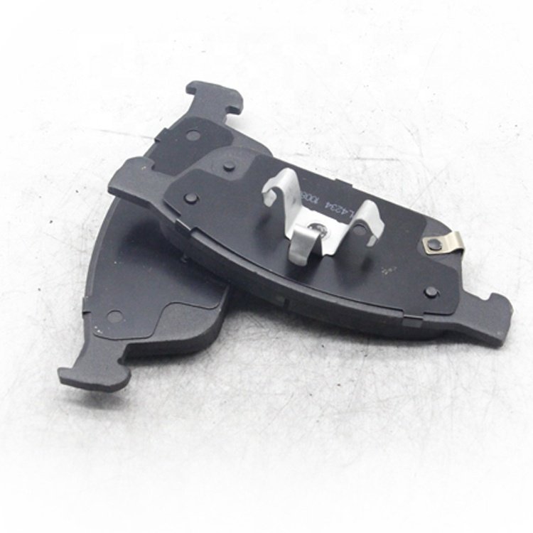 D1645 Front Disc Brake Pads Ceramic Fits Ford Escape Turbo FWD AWD FORD Transit FORD KUGA II FOCUS III