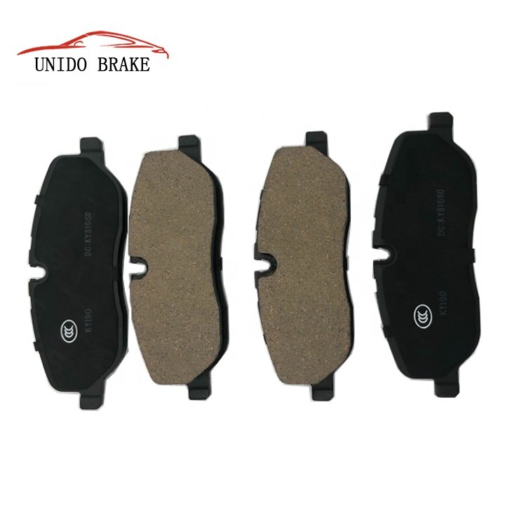 Wholesale High Quality Carbon Ceramic Material Front Brake Disc Brake Pads Brake Shoes D1098-8202 Apply for LAND ROVER