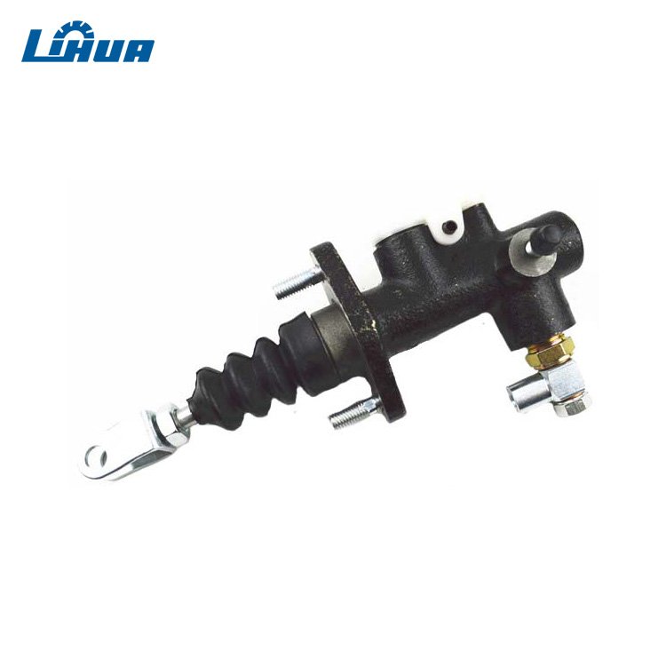 Forklift Parts Master Cylinder Used of 17114,7F 2-3T