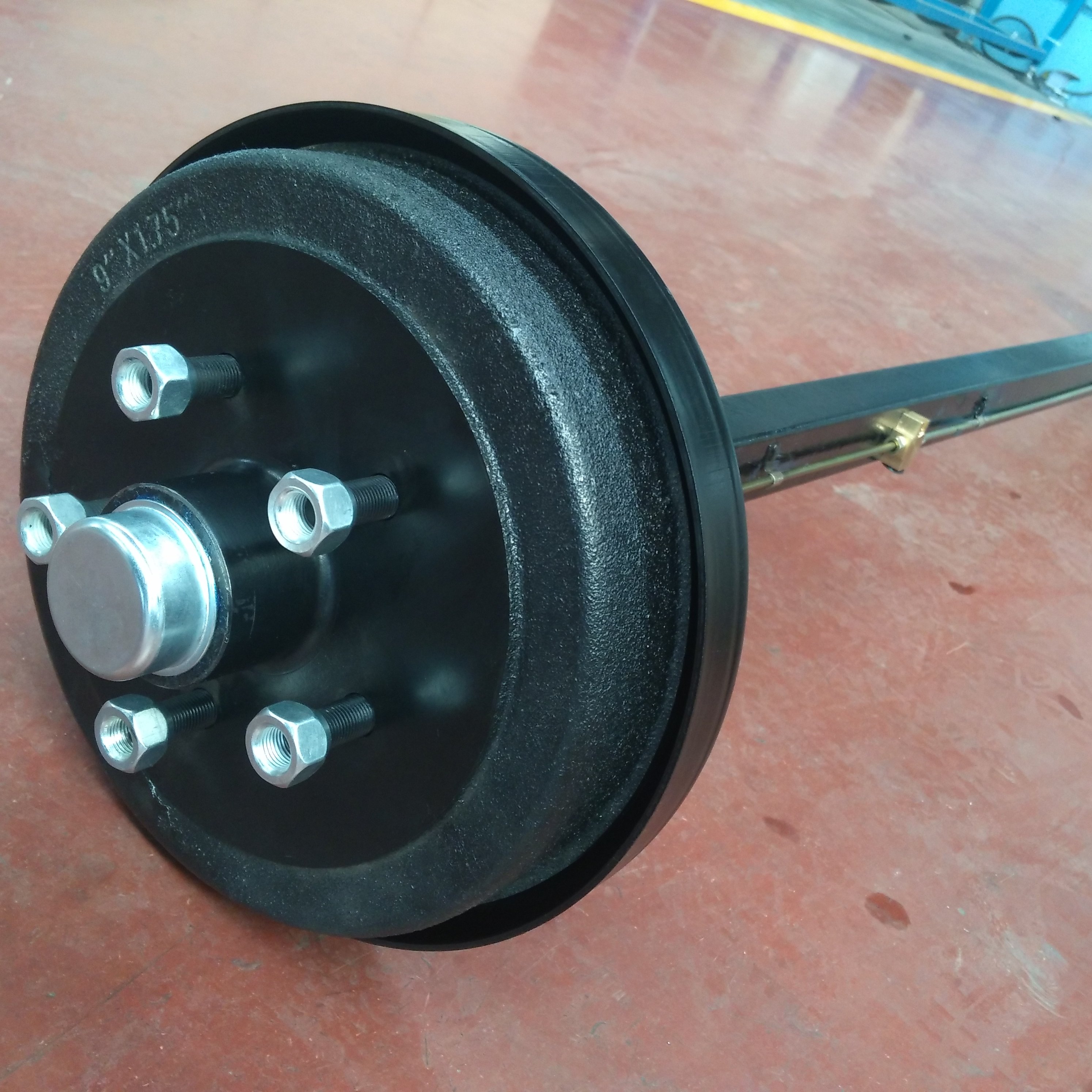 Good Quality Source Factory 9 Inch Hydraulic Drum Braked Axle 750-1500kg for Australia Type Trailers