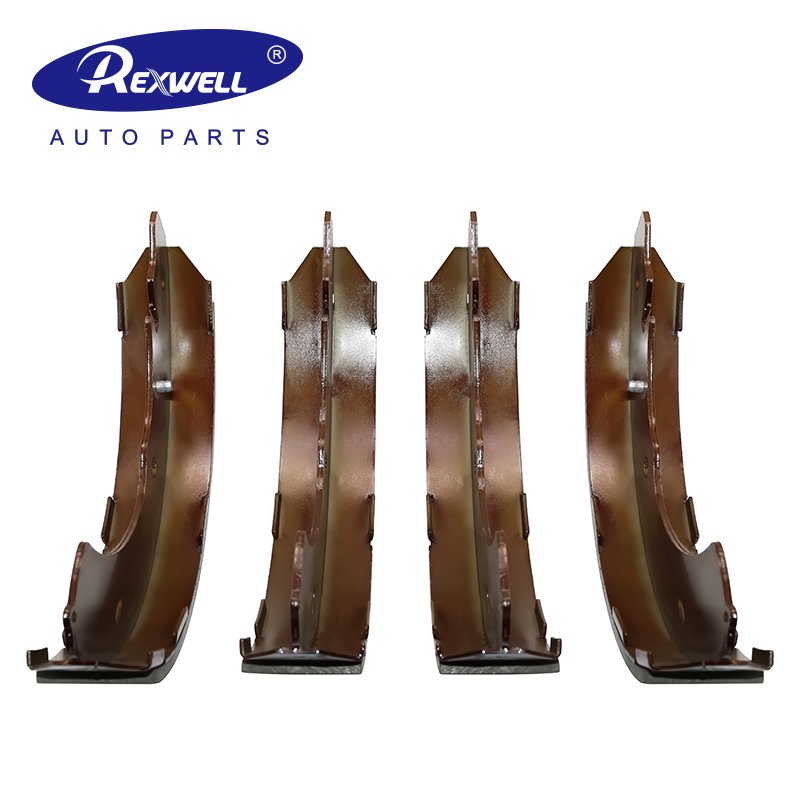 Hot Sale Auto Spare Parts Drum Brake Shoe Set 4600A106 97947802 8979478020 for MITSUBISHI L200 / TRITON 2.5 KA4T 2010-2015