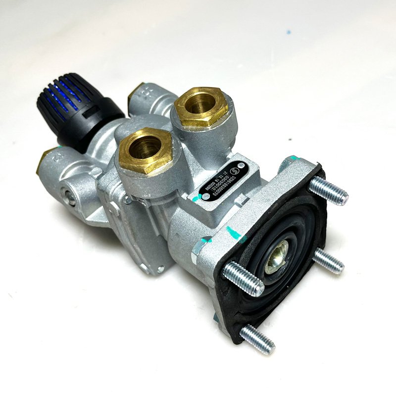 DZ96189360079 Heavy Truck Spare Parts for SHACMAN Part Master Brake Valve Brake Master Cylinder Kit