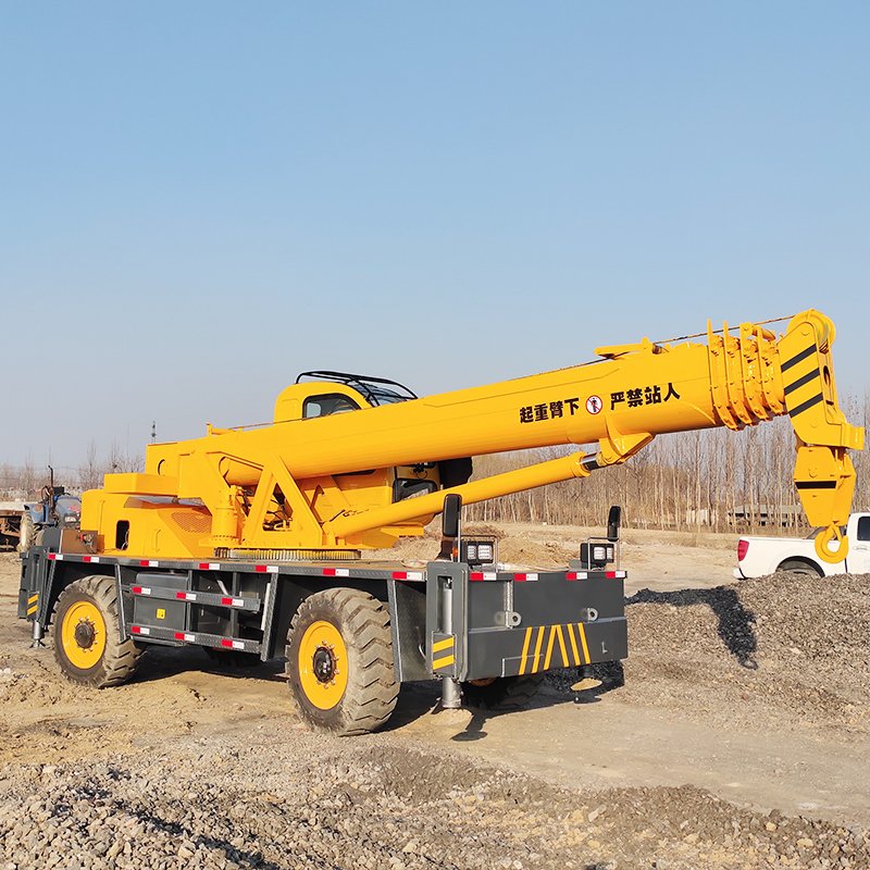 Best Price of 16 Ton Heavy Lift Truck Crane Engineering Machine All Terrain Crane for Sale