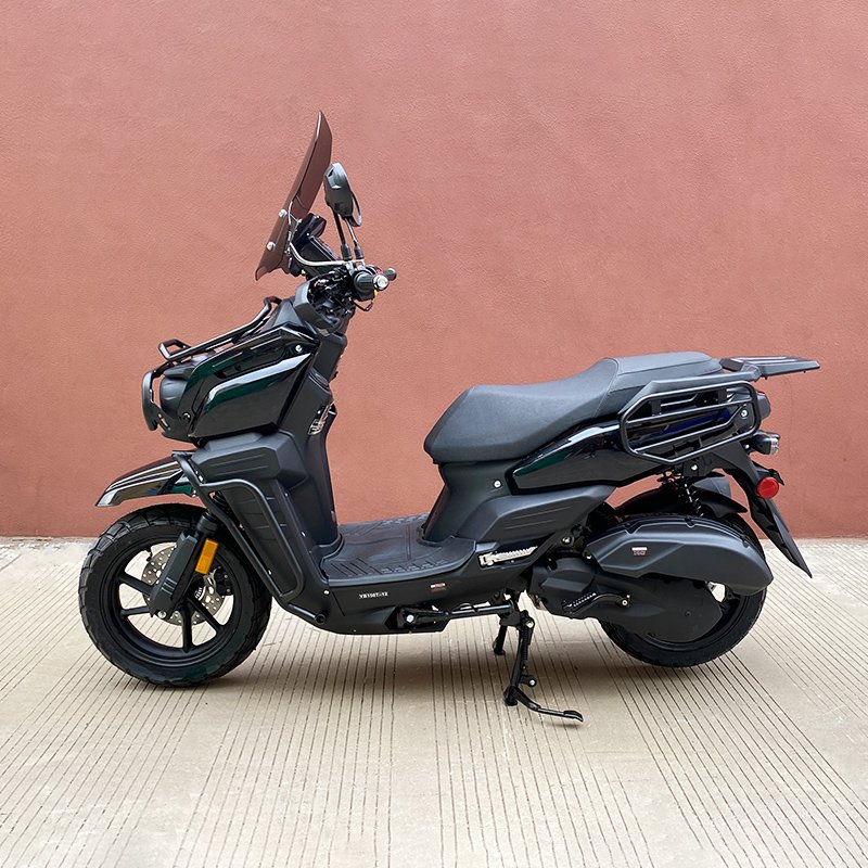 EPA DOT Certified 150cc &200cc Gasoline Motorcycle Max Speed 95km/h Air Cooled Front Rear Disc Brake Gas Scooter for Adults