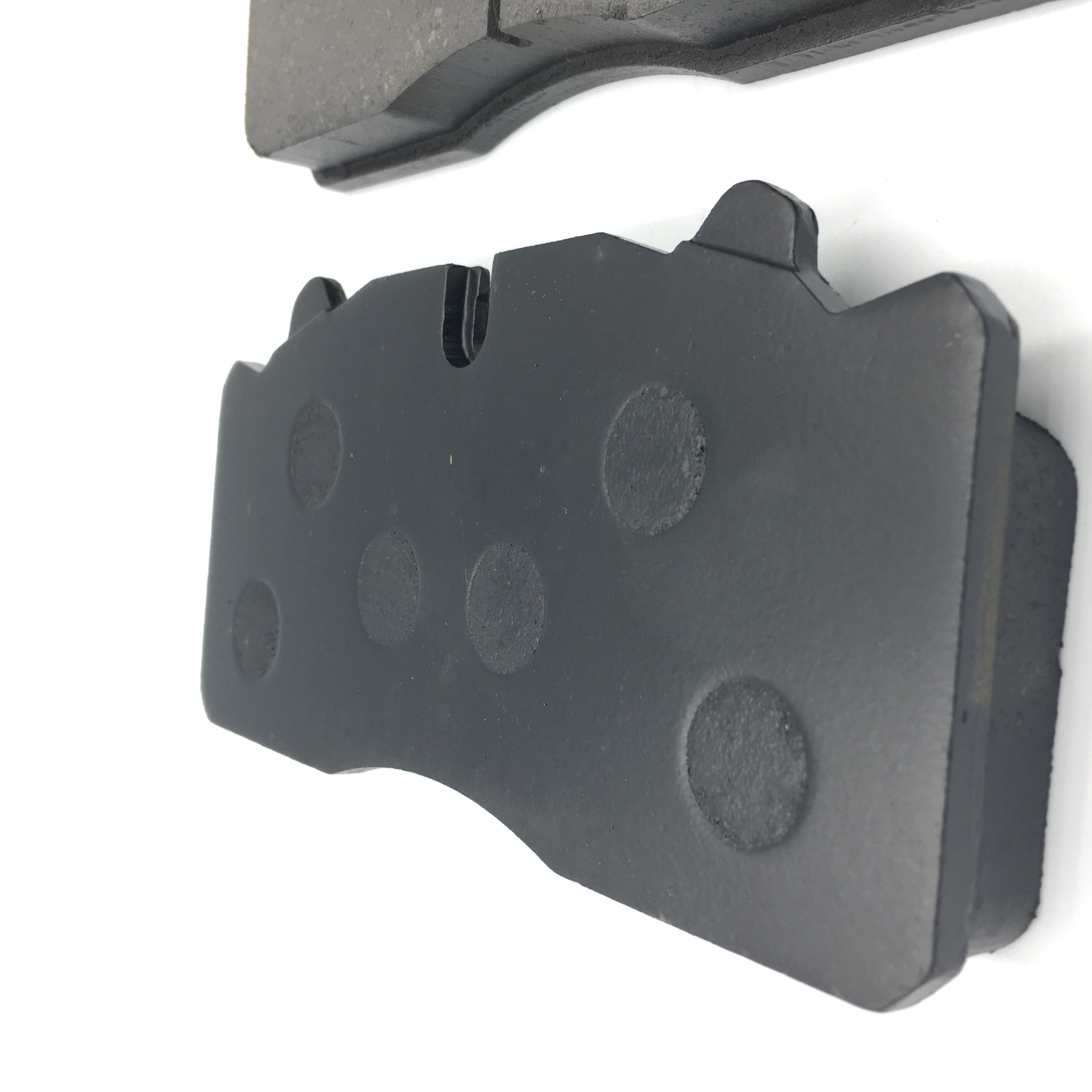 Manufacturers Sell High Quality Auto Parts Disc Brake Pads or Brake Shoes AD04