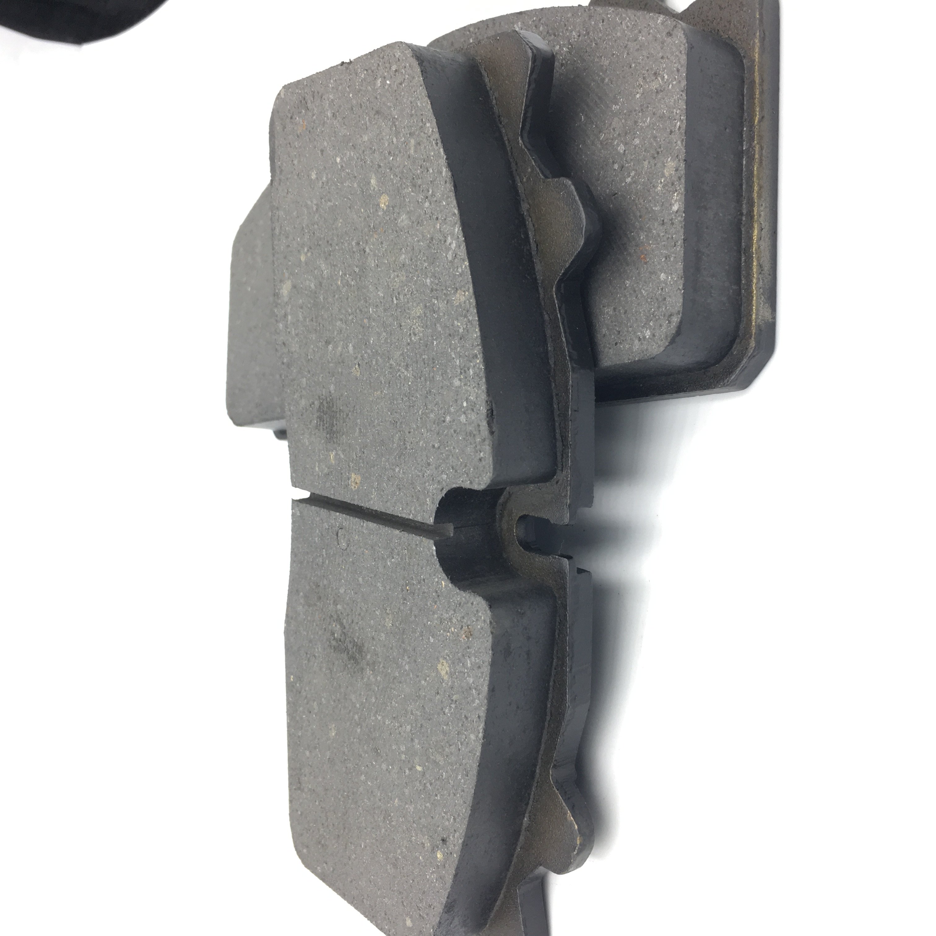 Manufacturers Sell High Quality Auto Parts Disc Brake Pads or Brake Shoes AD04